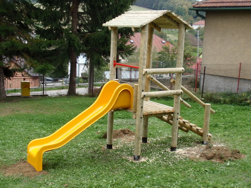 detske ihrisko MŠ Babkov, 2009