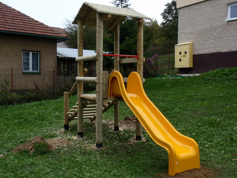 detske ihrisko MŠ Babkov, 2009