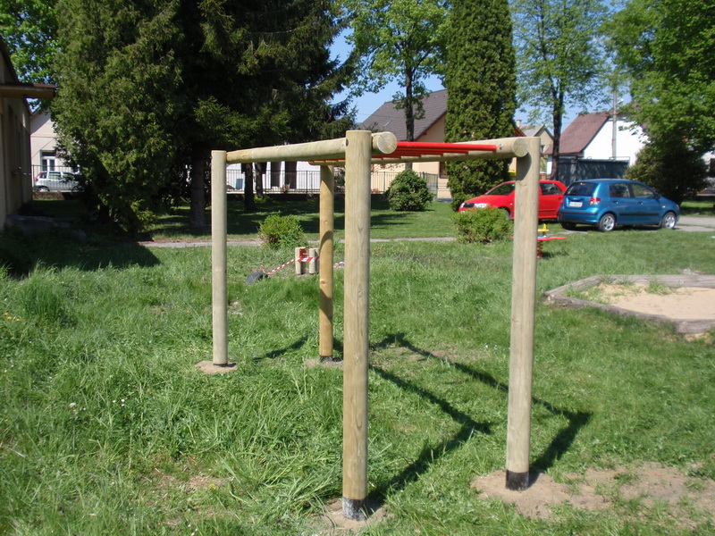 detske ihrisko Mesto Považská Bystrica, 2009