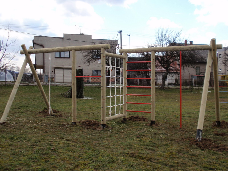 detske ihrisko MŠ Bystričany, 2009