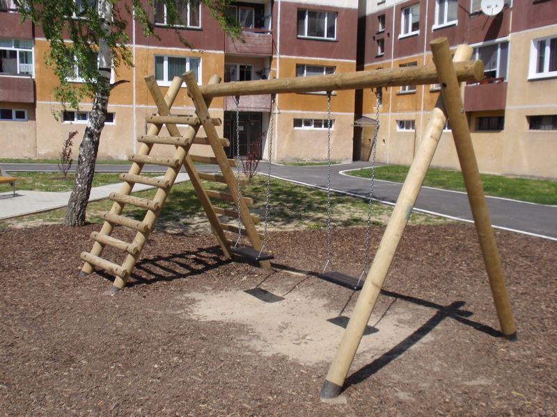 detske ihrisko Mesto Považská Bystrica, 2009