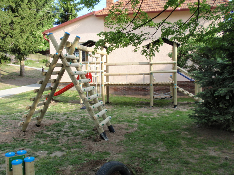detske ihrisko Obec Litava I, 2011