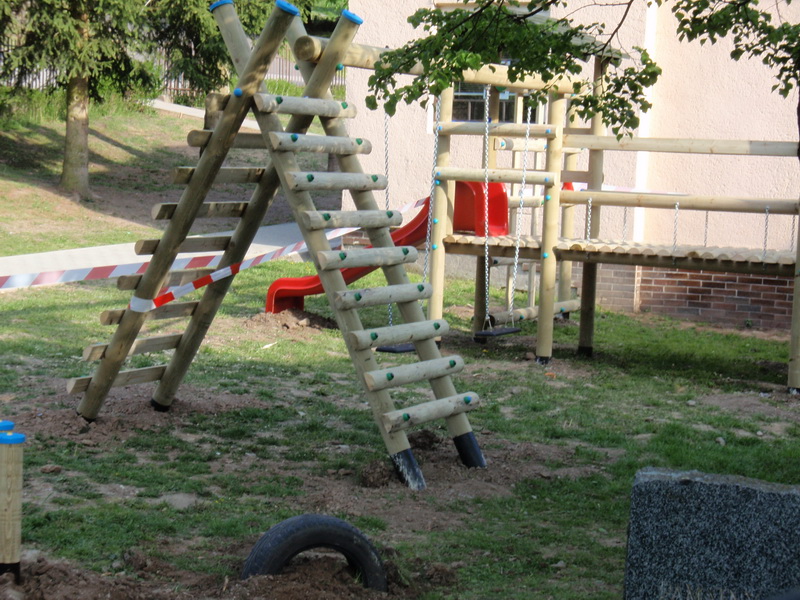 detske ihrisko Obec Litava I, 2011
