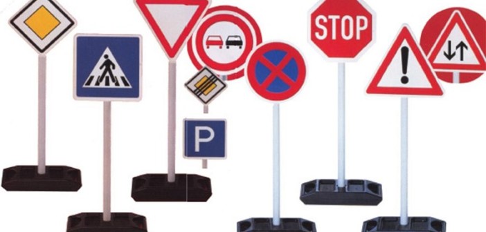 Bezpečnosť začína tu, dopravné značky