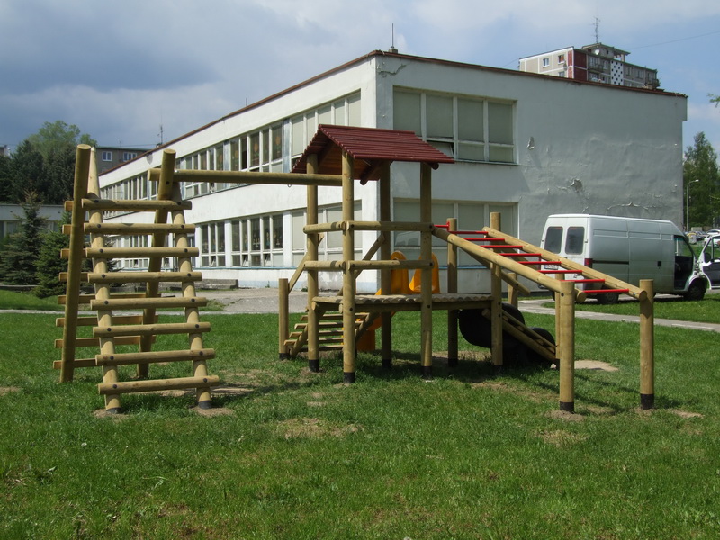 detske ihrisko MŠ Banská Bystrica, Družby, 2008