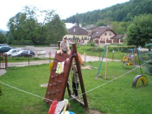 Detské ihrisko MŠ Langsfeldová, Kremnica, 2007
