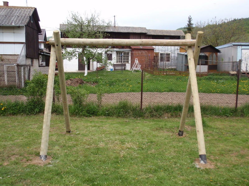 detske ihrisko MŠ Nižný Tvarožec, 2009