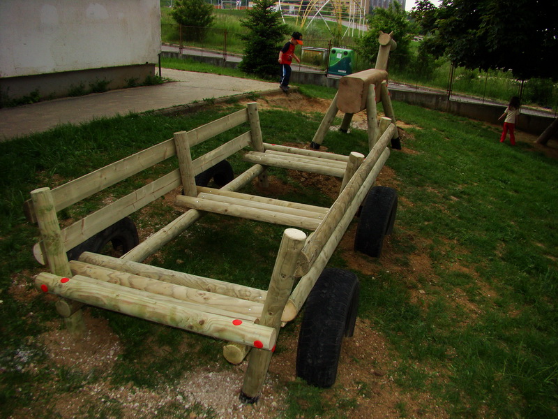 detske ihrisko MŠ Nitra, Zvolenská, 2008