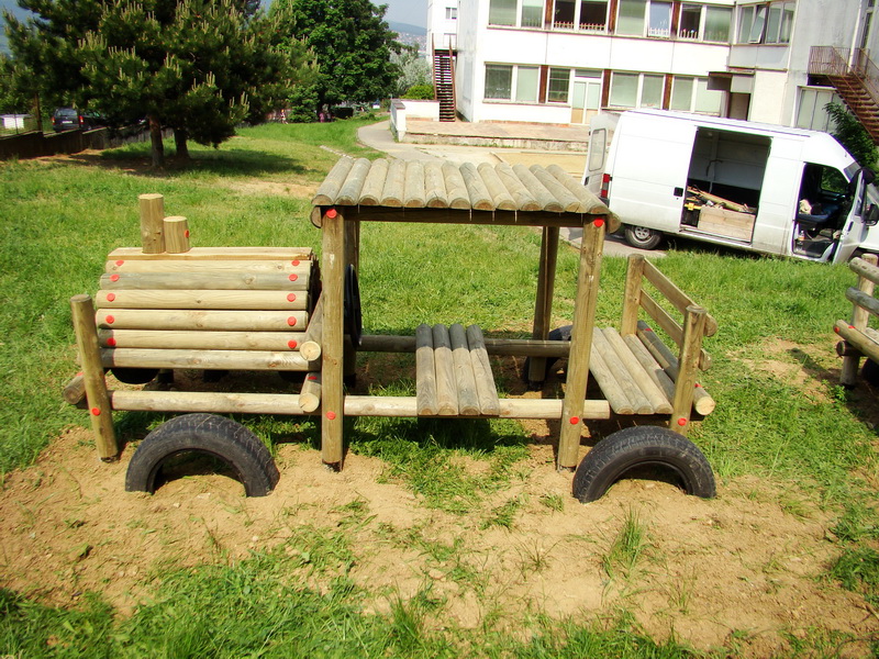 detske ihrisko MŠ Nitra, Zvolenská, 2008