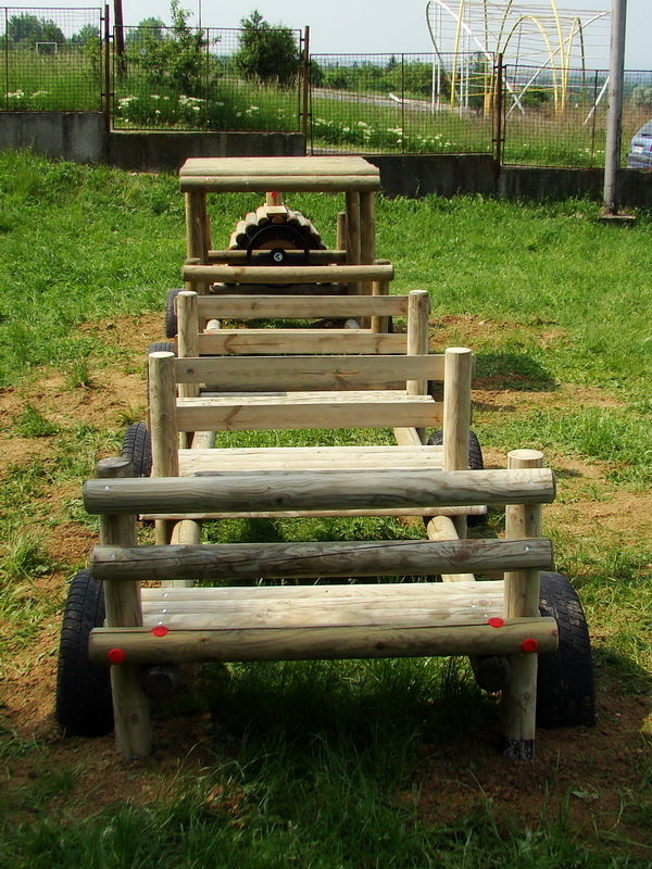 detske ihrisko MŠ Nitra, Zvolenská, 2008