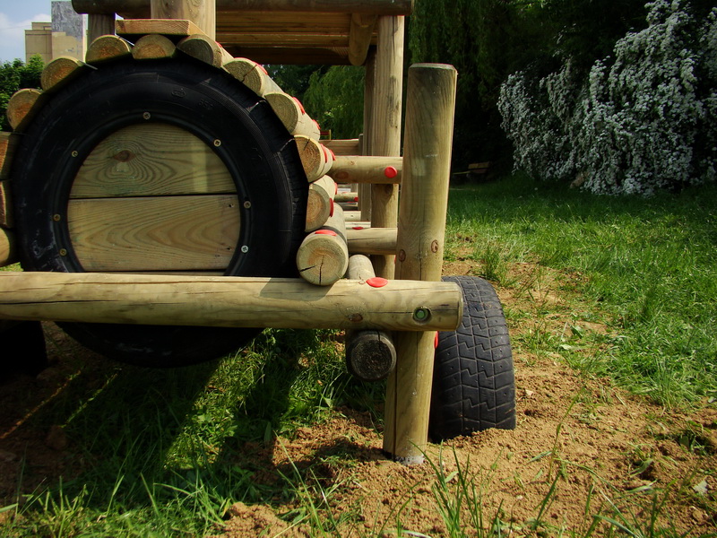 detske ihrisko MŠ Nitra, Zvolenská, 2008