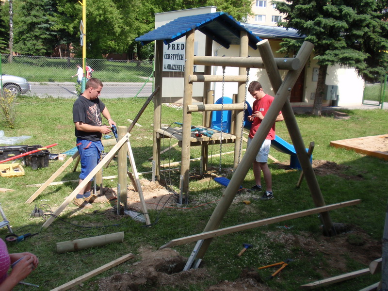 detske ihrisko Piváreň Papuča, Prievidza, 2010