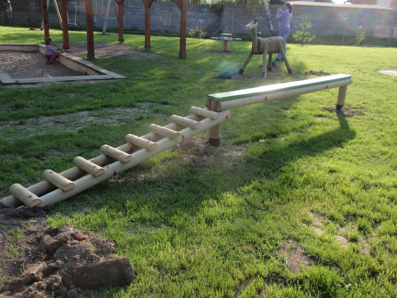 detske ihrisko ZŠ Čataj, 2010