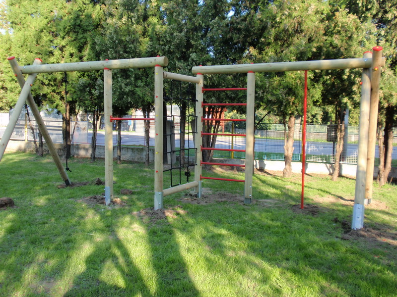 detske ihrisko ZŠ Čataj, 2010