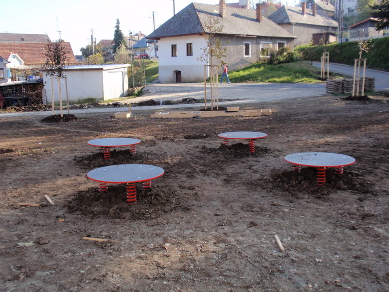detske ihrisko Obec Hrušov, 2010