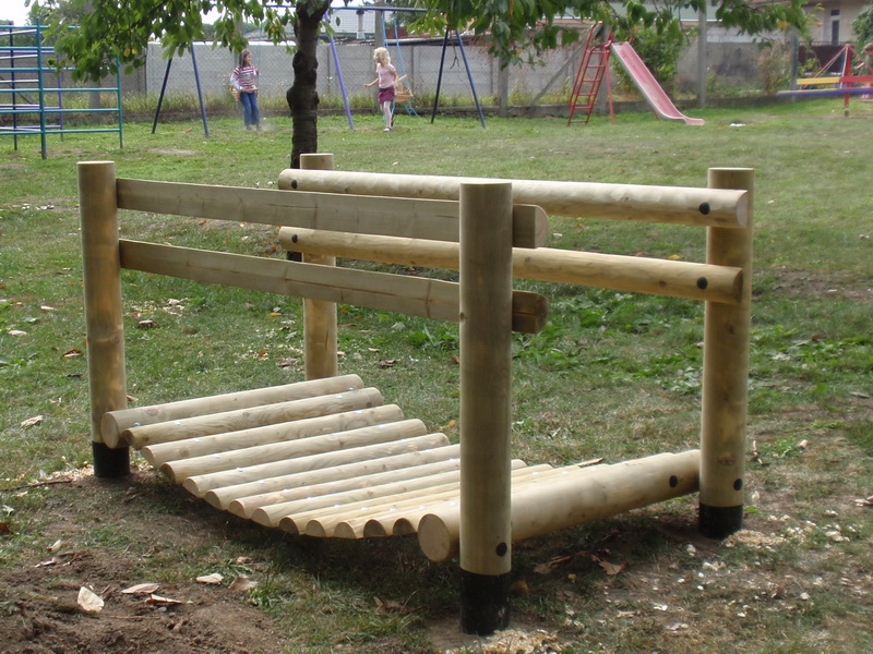 Detské ihrisko MŠ Topoľnica, 2009