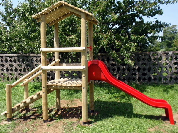 detske ihrisko MŠ Viničné, 2009