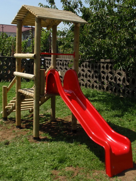 detske ihrisko MŠ Viničné, 2009