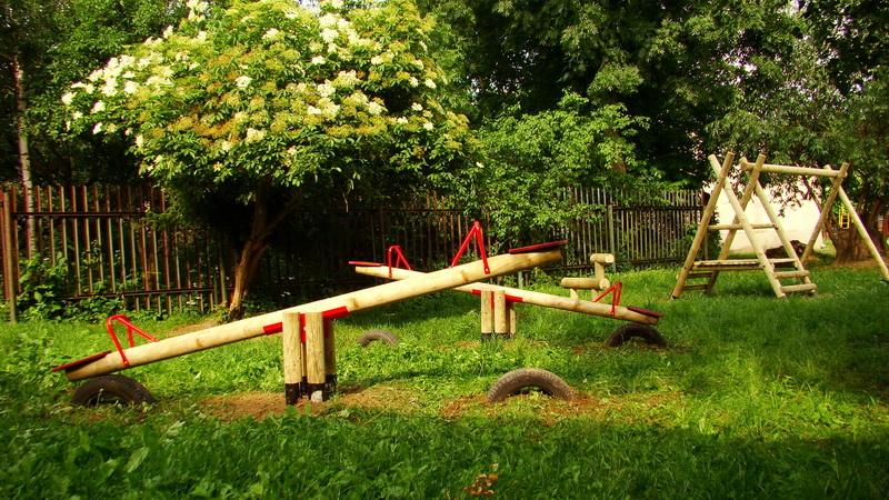 detske ihrisko ZŠ Košice, Rehoľná, 2008