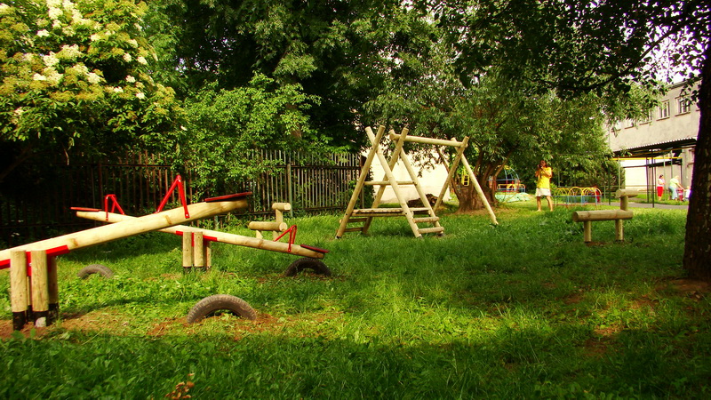 detske ihrisko ZŠ Košice, Rehoľná, 2008