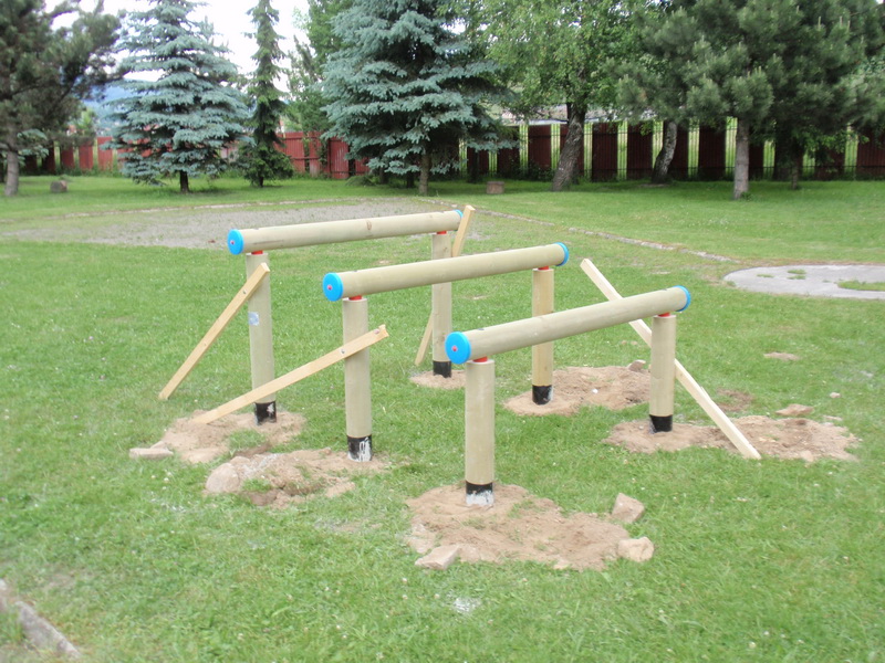 detske ihrisko ZŠ Kriváň, 2011