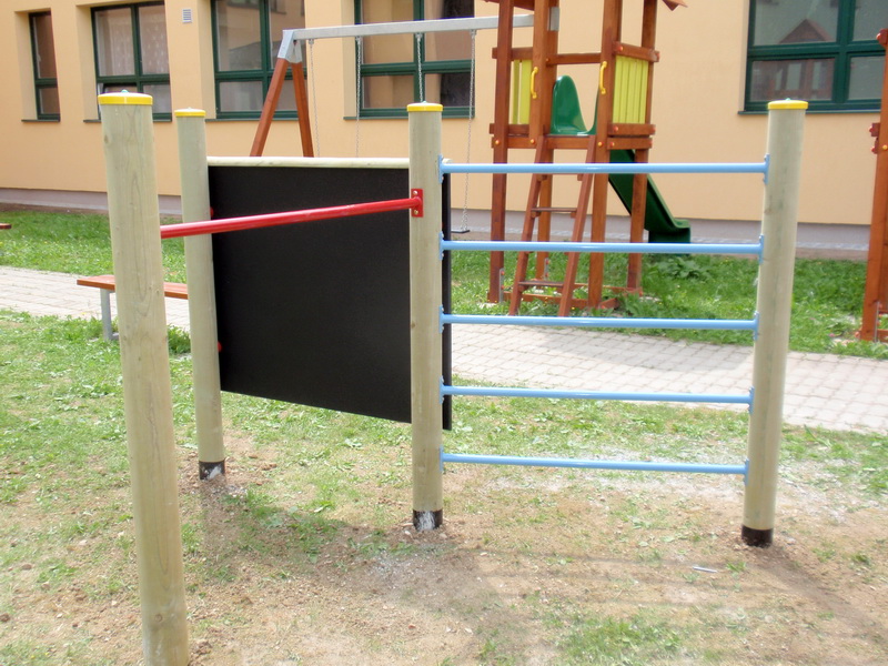 detske ihrisko ZŠ Lipany, 2011