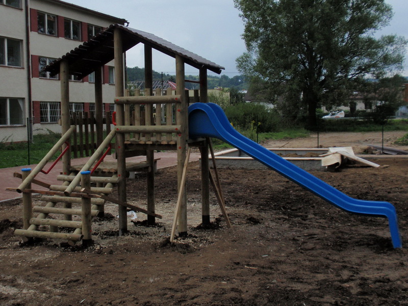 detske ihrisko ZŠ Bardejov, Pod Vinbargom, 2010