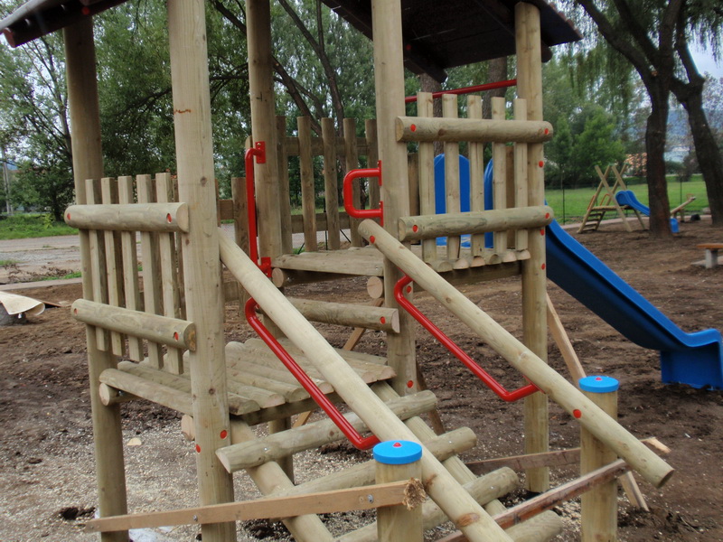 detske ihrisko ZŠ Bardejov, Pod Vinbargom, 2010