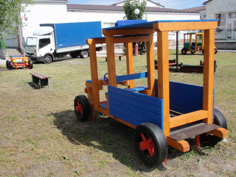 detske ihrisko MŠ Rohožník, 2011