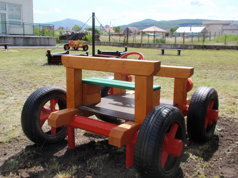 detske ihrisko MŠ Rohožník, 2011