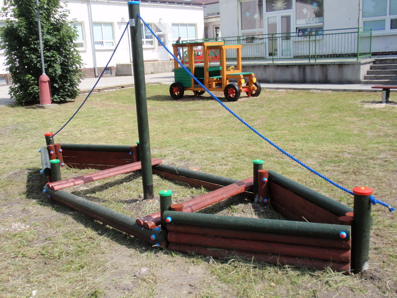 detske ihrisko MŠ Rohožník, 2011