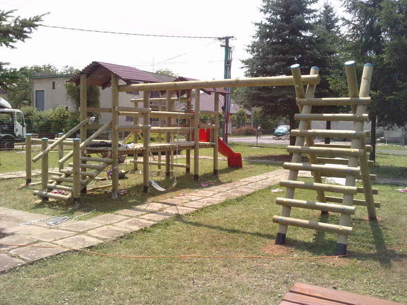 detske ihrisko Obec Bzovík, 2010