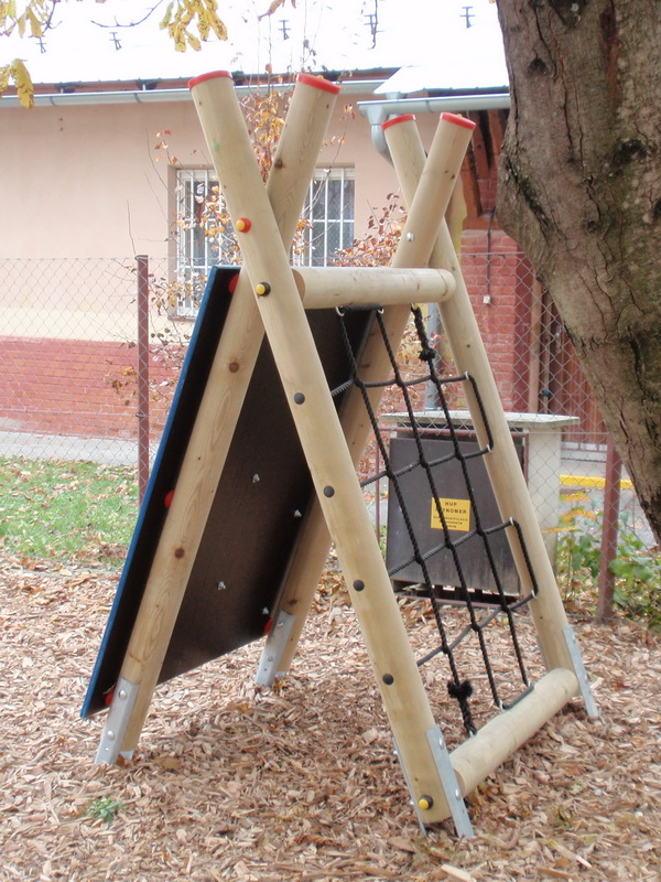 detske ihrisko Obec Chocholná-Velčice, 2010