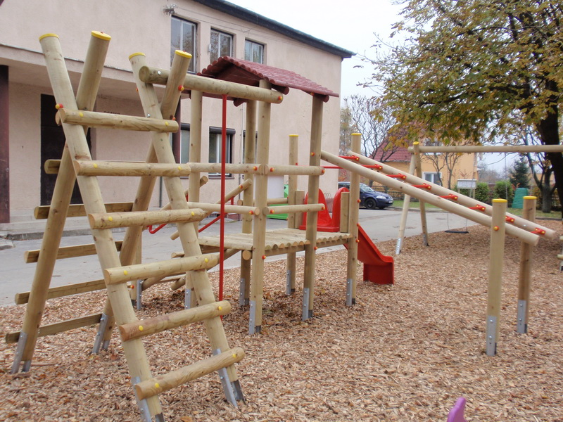 detske ihrisko Obec Chocholná-Velčice, 2010