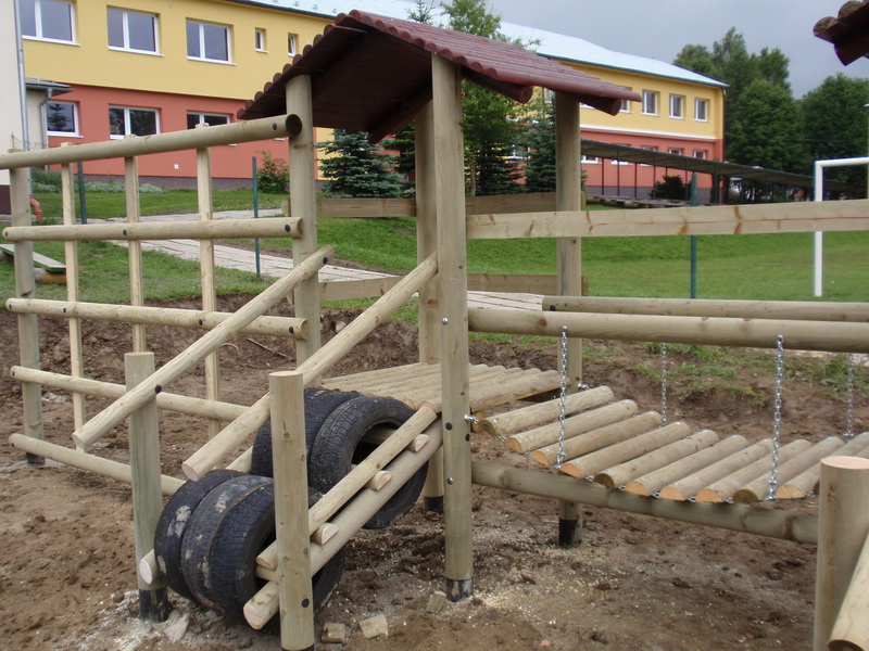 detske ihrisko ZŠ Zubrohlava, 2010