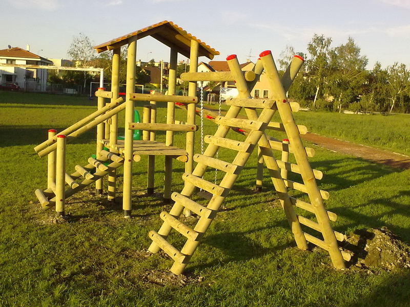 detske ihrisko ZŠ Pezinok, Na bielenisku, 2010