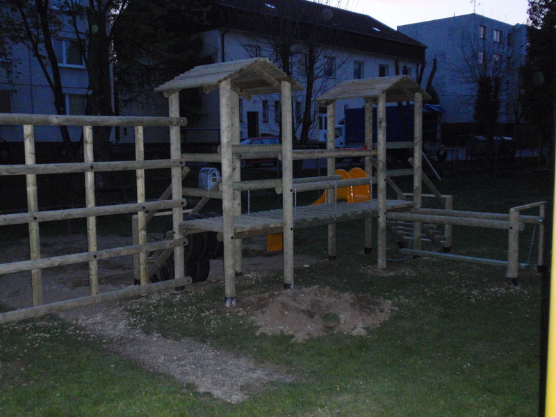 detske ihrisko MŠ Lipany nad Torysou, 2009