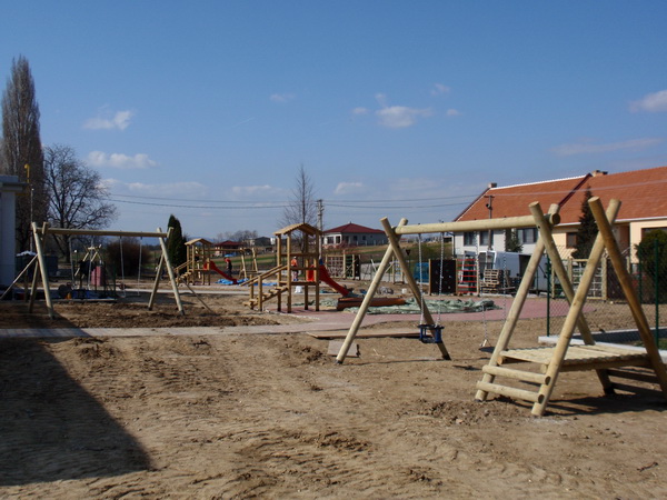 detske ihrisko Obec Ružindol, 2010