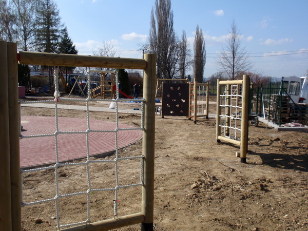 detske ihrisko Obec Ružindol, 2010