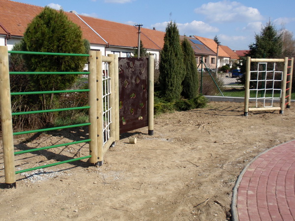 detske ihrisko Obec Ružindol, 2010