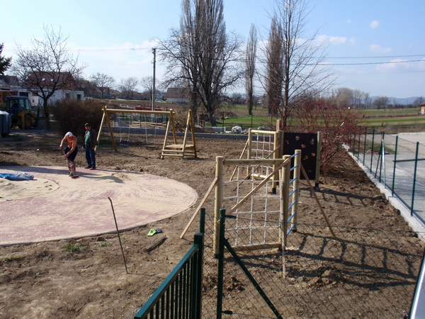 detske ihrisko Obec Ružindol, 2010