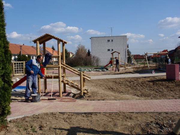 detske ihrisko Obec Ružindol, 2010