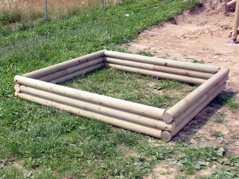 detske ihrisko Detský domov Semeteš, 2011