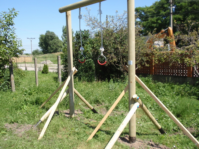 detske ihrisko MŠ Čierna Voda, 2010