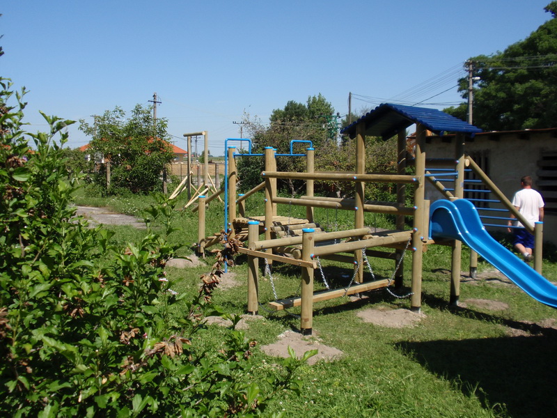 detske ihrisko MŠ Čierna Voda, 2010