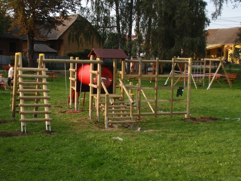 detske ihrisko Obec Dolné Kočkovce, 2010