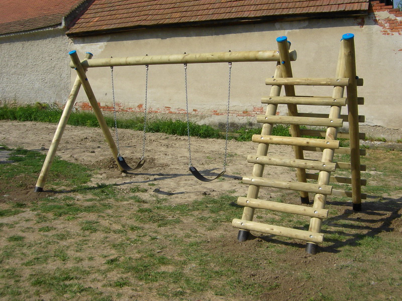 detske ihrisko Obec Jelšovce, 2010