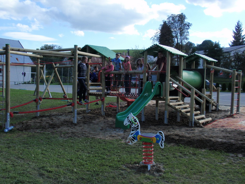 detske ihrisko Obec Kocurany, 2010