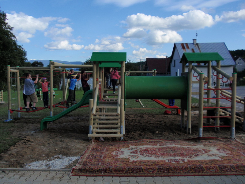 detske ihrisko Obec Kocurany, 2010