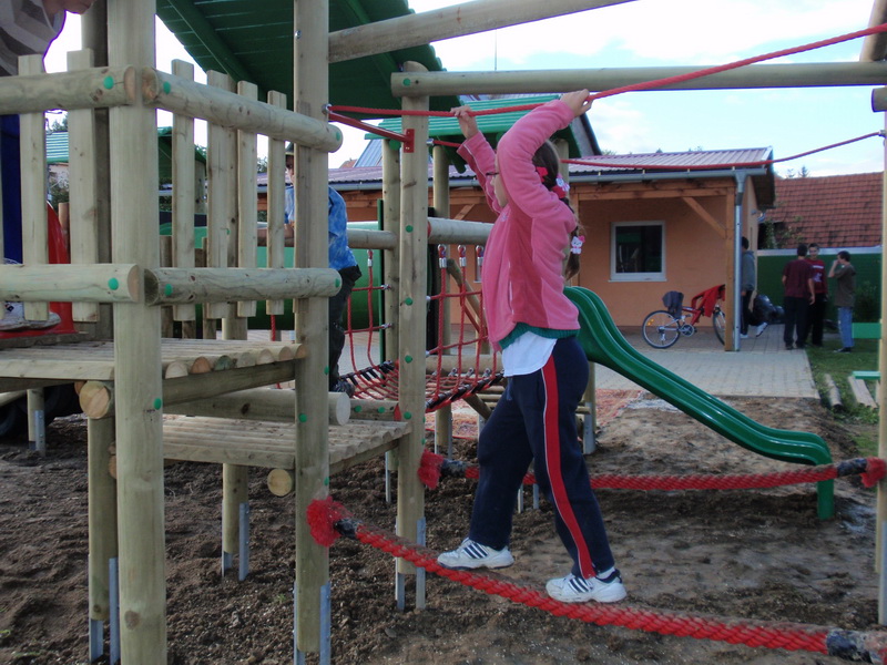 detske ihrisko Obec Kocurany, 2010
